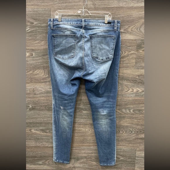 Kut from the Kloth High Rise Toothpick Skinny Jeans - Picture 4 of 4